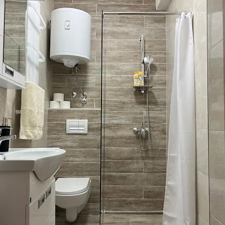 Elena Apartment *